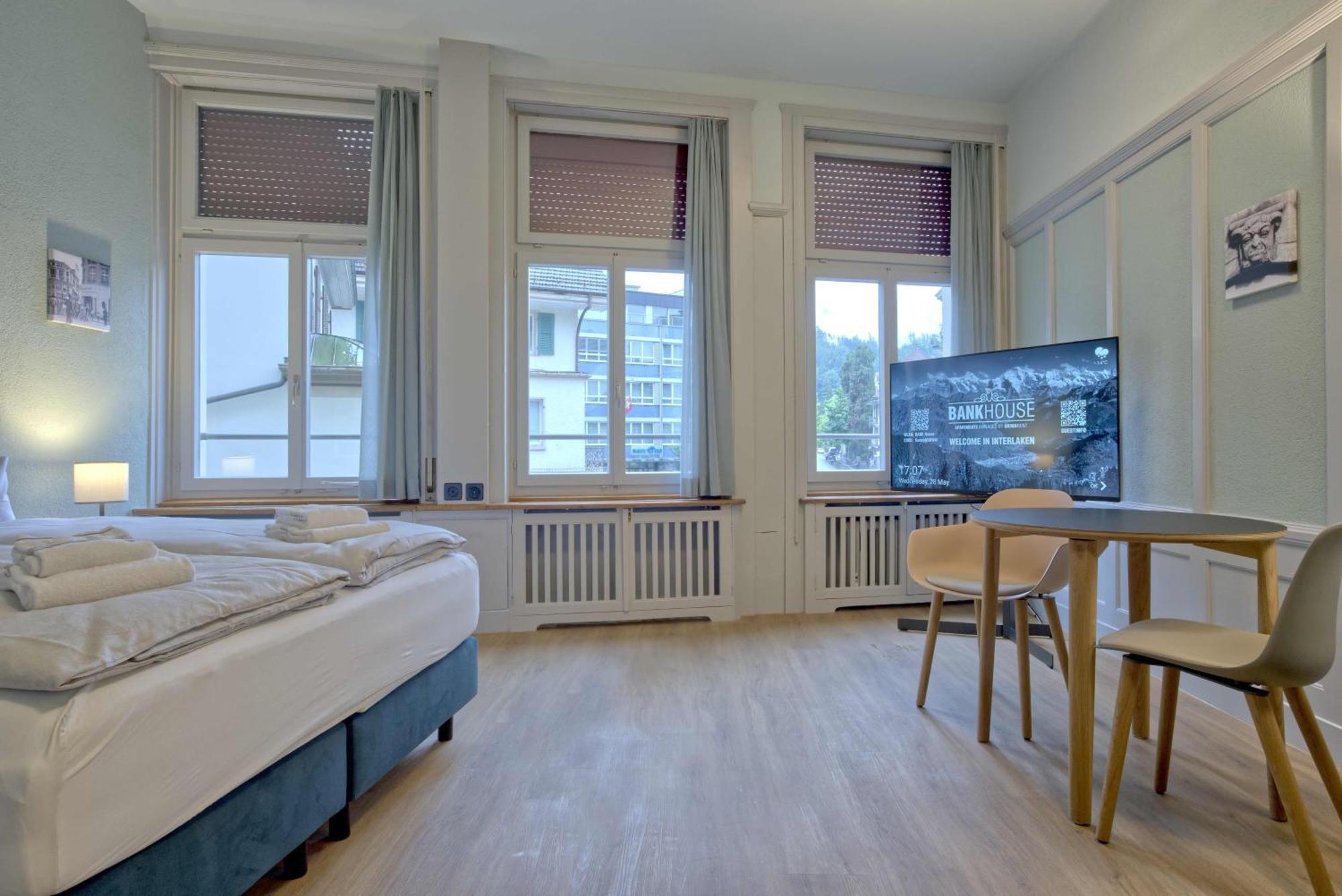 Bank House M 106 - Griwa Rent Apartment